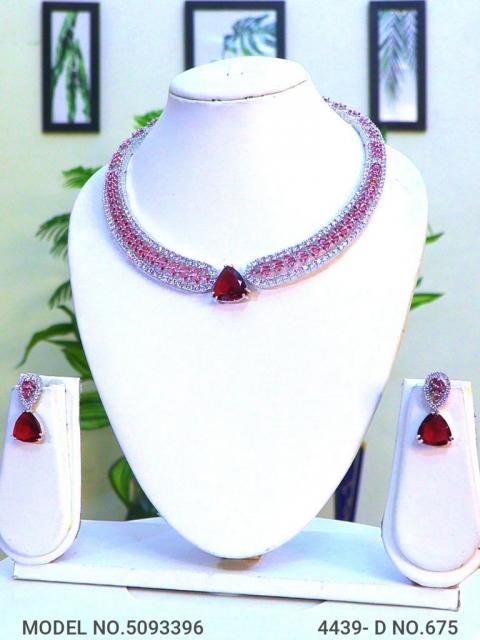 Traditional yet Trendy Design | Ideal for your Parties !