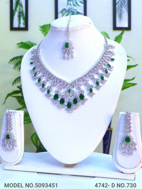 When Glamour meets Art !