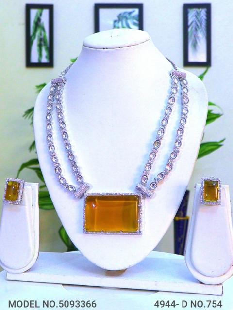Bridesmaid Necklace Set for Traditional Weddings
