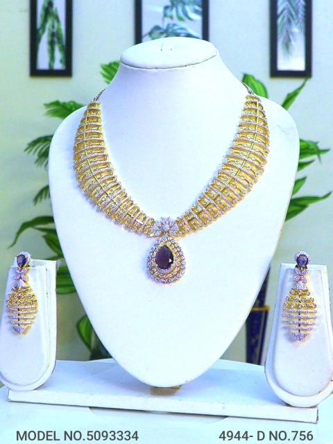 Handmade Traditional Masterpiece Zircon Jewelry Set