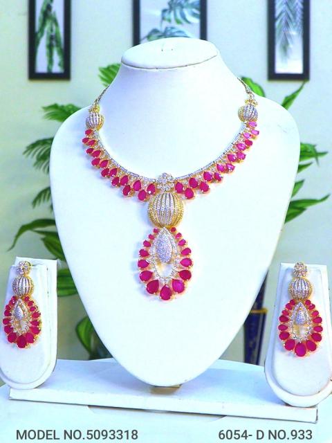 Ideal Gift for Traditional Ladies