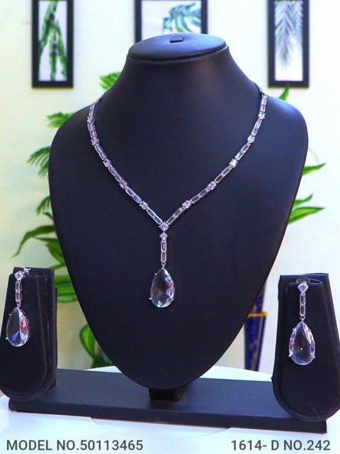 Partywear Classic Jewelry Set