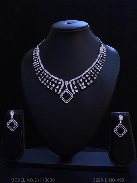 Classical Yet Trendy | Jewelry Set