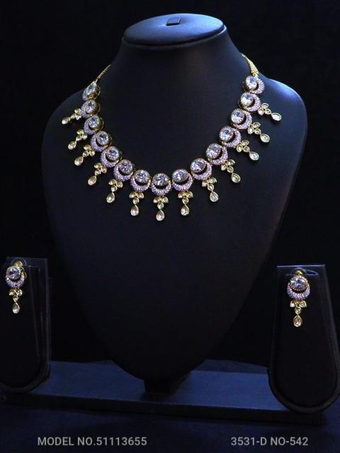 A Classic Cz Set for all Parties
