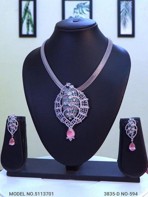 Pendant Set for Wedding Parties