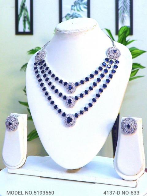 Traditional Zirconia Jewelry Set for Classy Women