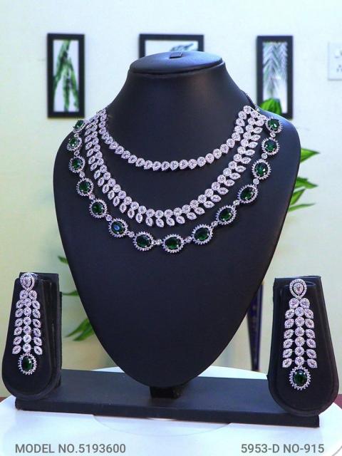 Trendy Traditional Necklace Set | Ideal Birthday Gift