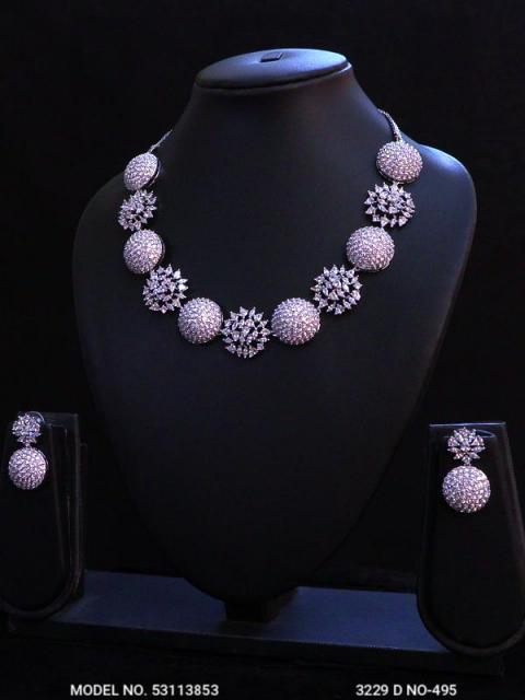 Be a Showstopper in your Party !