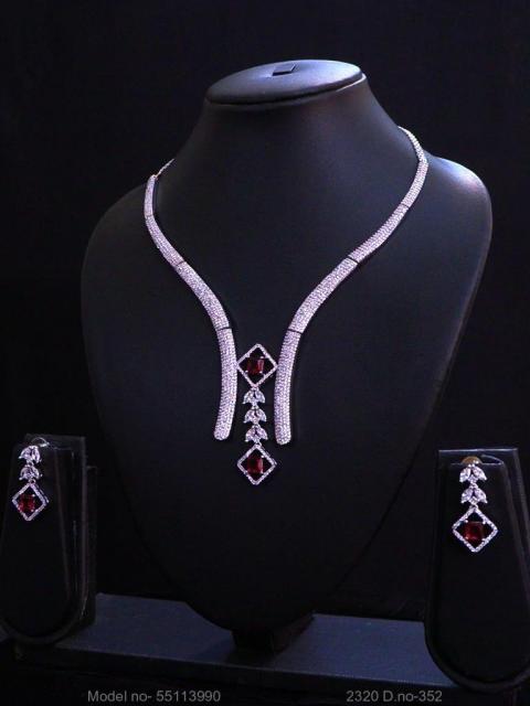 Classic Modern Day Gift Jewelry for Women