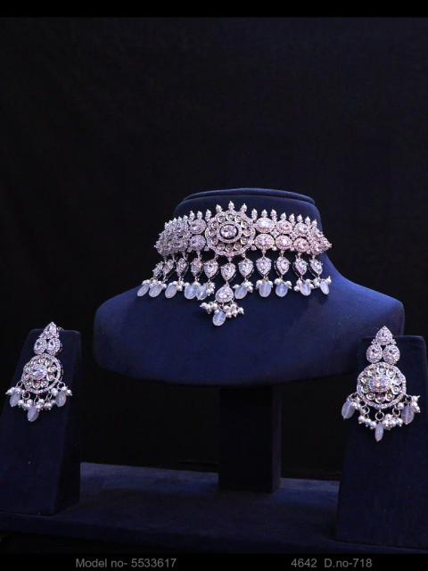 Jewelry made with original Zircons!