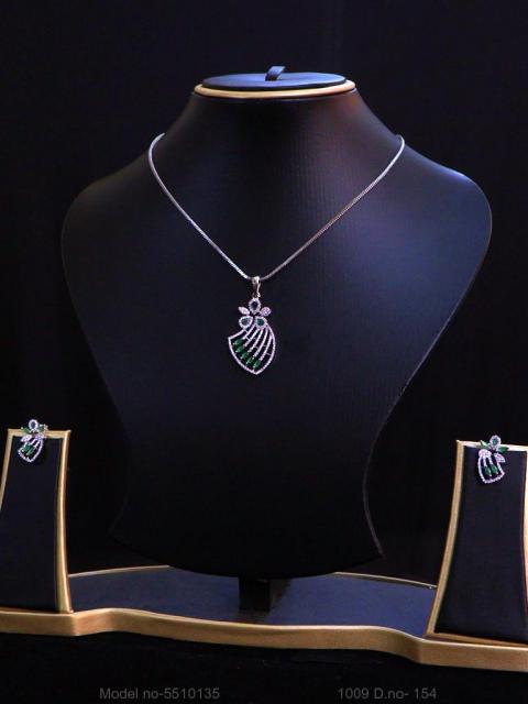 Unique Pendant Craftsmanship