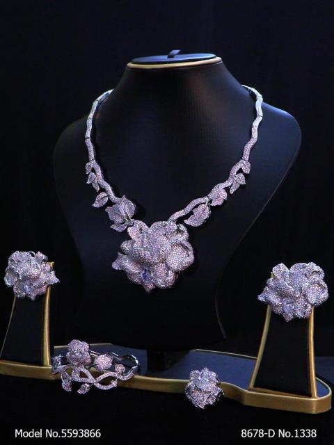Original Zircon Necklace Set