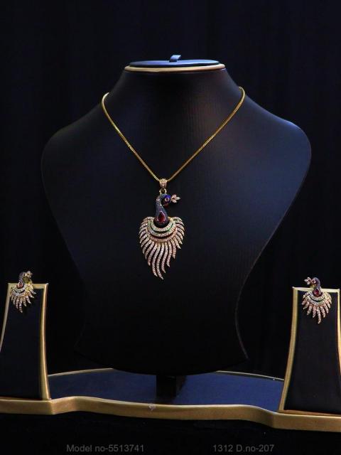 Be a Showstopper in any Party !