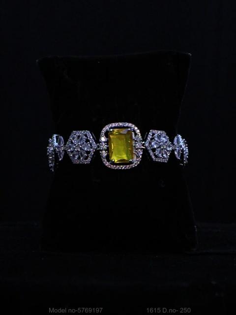 Royal Bride CZ