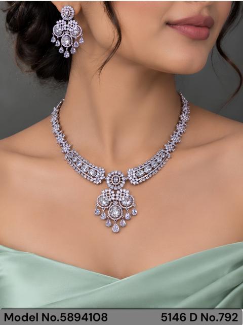 Trendy Traditional Necklace Set | Ideal Birthday Gift