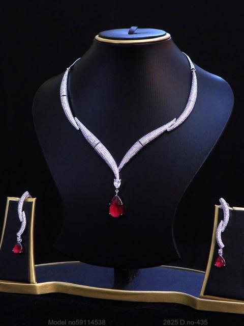 Necklace Set for Wedding Occasions