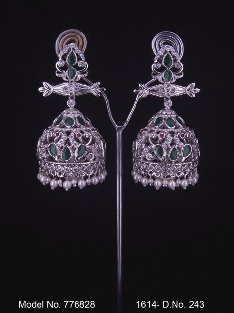 Earrings made of Cubic Zircons