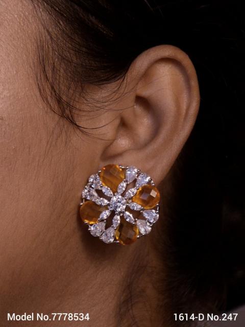 Crystal zircon studs with AAA star cut