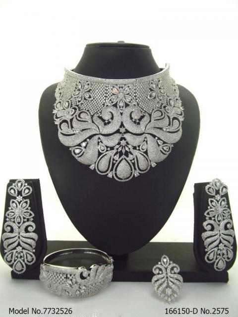 Designer Jewelry Set for Weddings