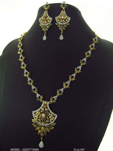 Classical Yet Trendy | Jewelry Set