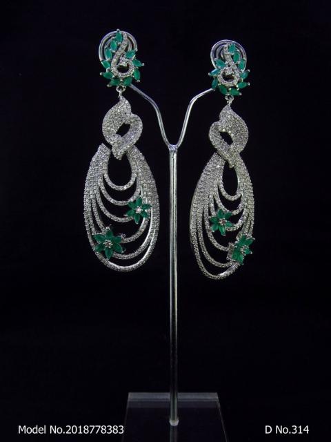 Earrings | Latest Fashion Jewelry