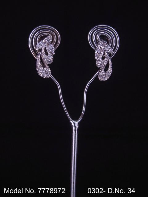 Glorious Stud Zircon Earring with AD stones