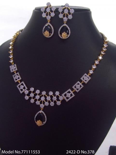 Light weighted CZ Necklace Set