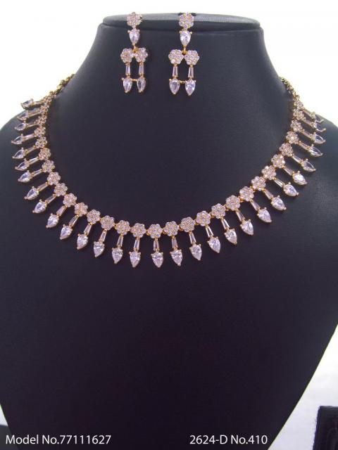 Light weighted CZ Necklace Set