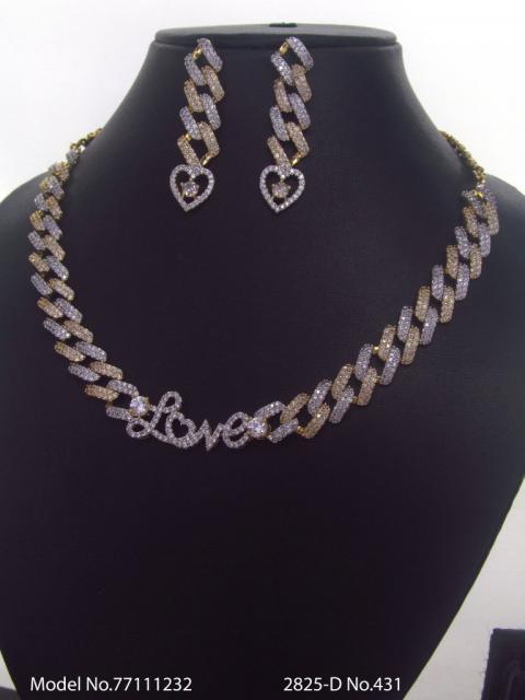 Necklace Set for Wedding Occasions