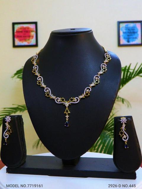 Fine Fashion Classic Necklace Set