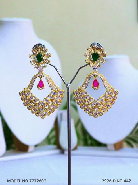 Earrings | Popular in US, Asia