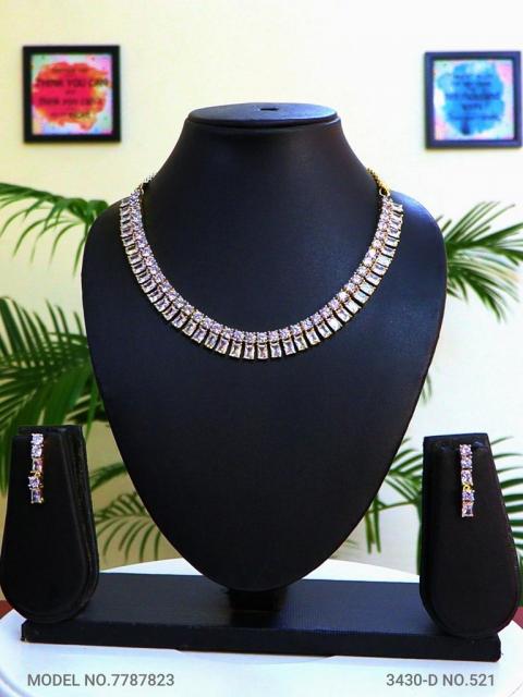 Necklace Set crafted for bold Women