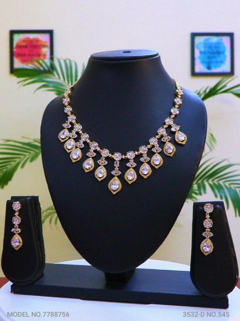 Wholesale Classic Necklace Set