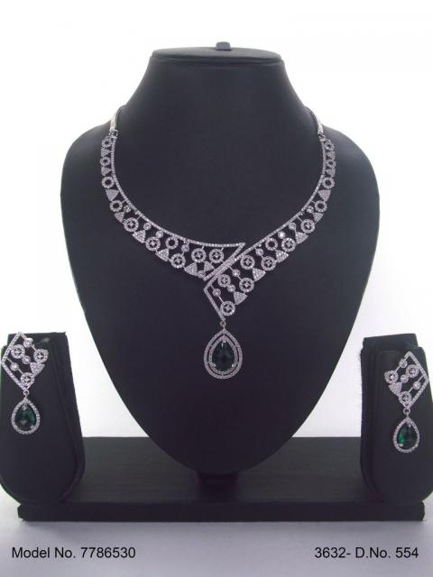 Classical Yet Trendy | Jewelry Set