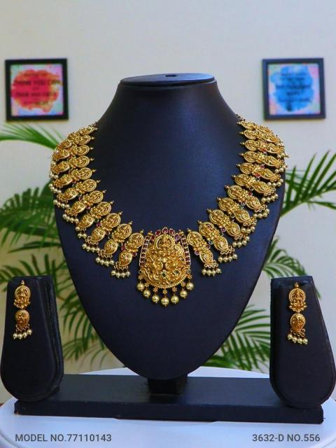 Classic yet Trendy | Cz Fashion Necklace Set