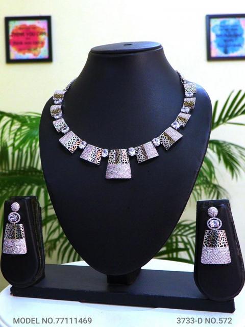 Made in India | Cz Necklace Set