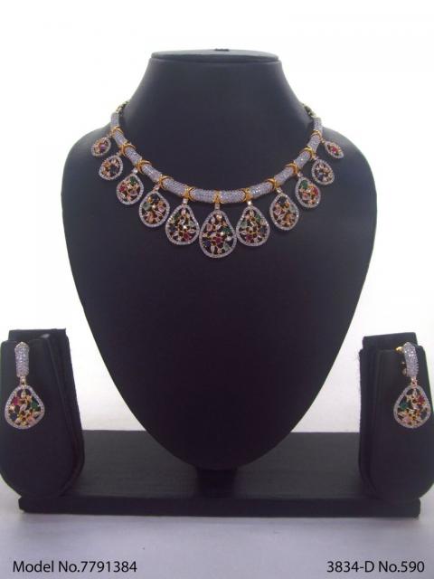 eye catchy Necklace set