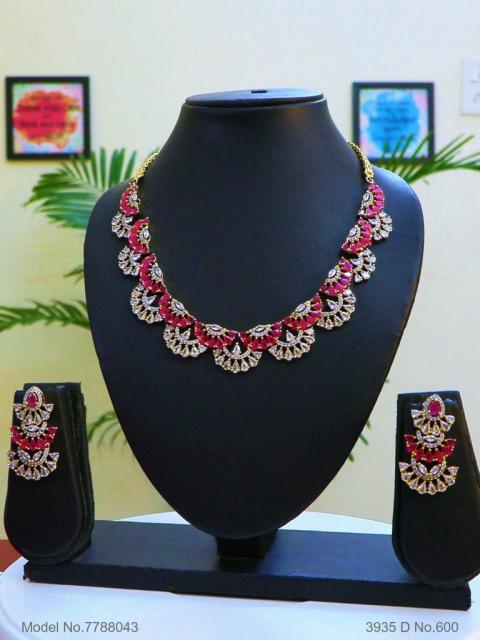 Gift Necklace Set in CZ