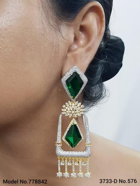 Earrings for Wedding Occasions