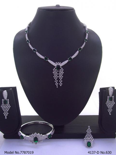 Original Zircon Necklace Set