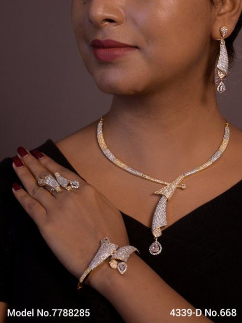 Original Zircon Necklace Set