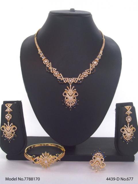 Fashion Necklace Set | Artificial Diamonds / Zircons