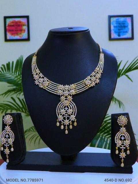 Handmade Traditional Masterpiece Zircon Jewelry Set