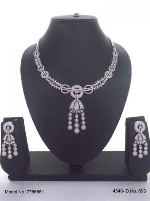 Fashion Necklace Set | Artificial Diamonds / Zircons