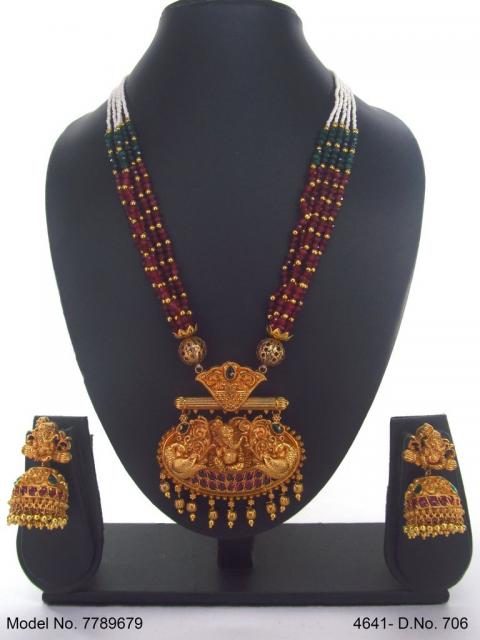 Traditional Necklaces