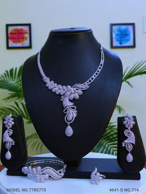 Gift Necklace Set in CZ