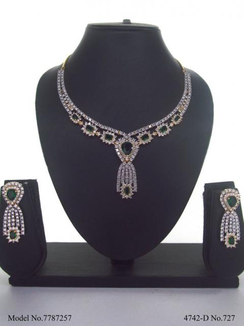 Traditional American Diamond Set