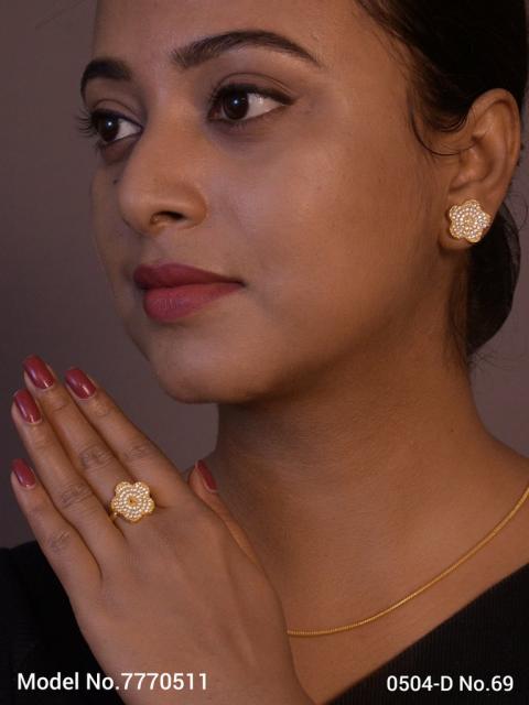 Earring With Finger Rings