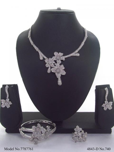 Traditional Design | American Diamond Jewelry Set