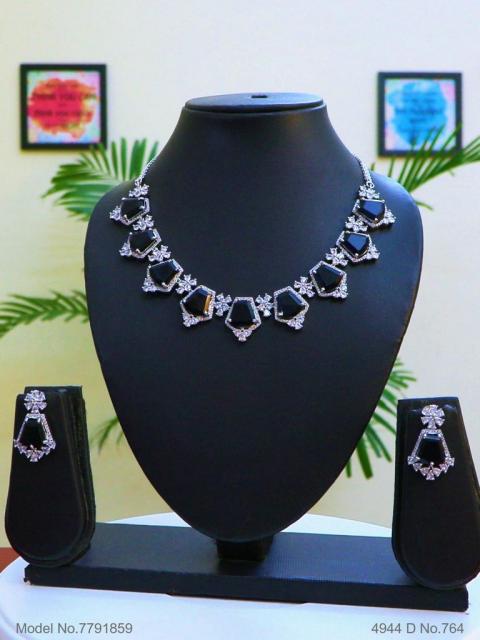 Original Zircon Necklace Set